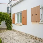 Charmante Maison Pres Et Port Holiday home *