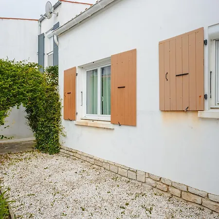 Charmante Maison Pres Et Port Holiday home